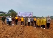 Penanaman Jagung 1 Hektare di Sindang Jaya, Polsek Pasar Kemis Dukung Ketahanan Pangan 2026 12 IMG 20261030 WA0064